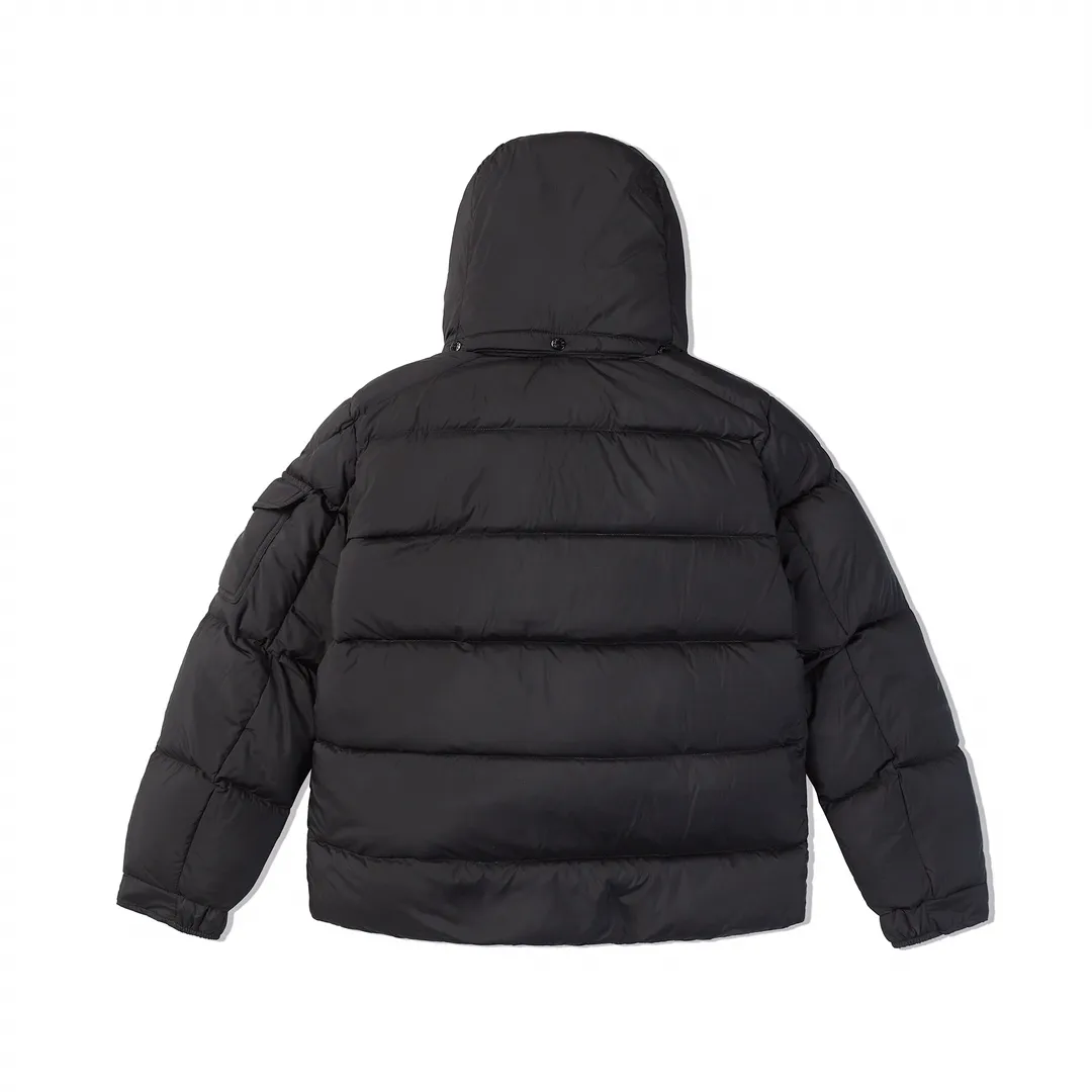 【MONCLER 公式旗艦店】モンクレール  ダウンジャケット好評に付き再入荷！ 241113