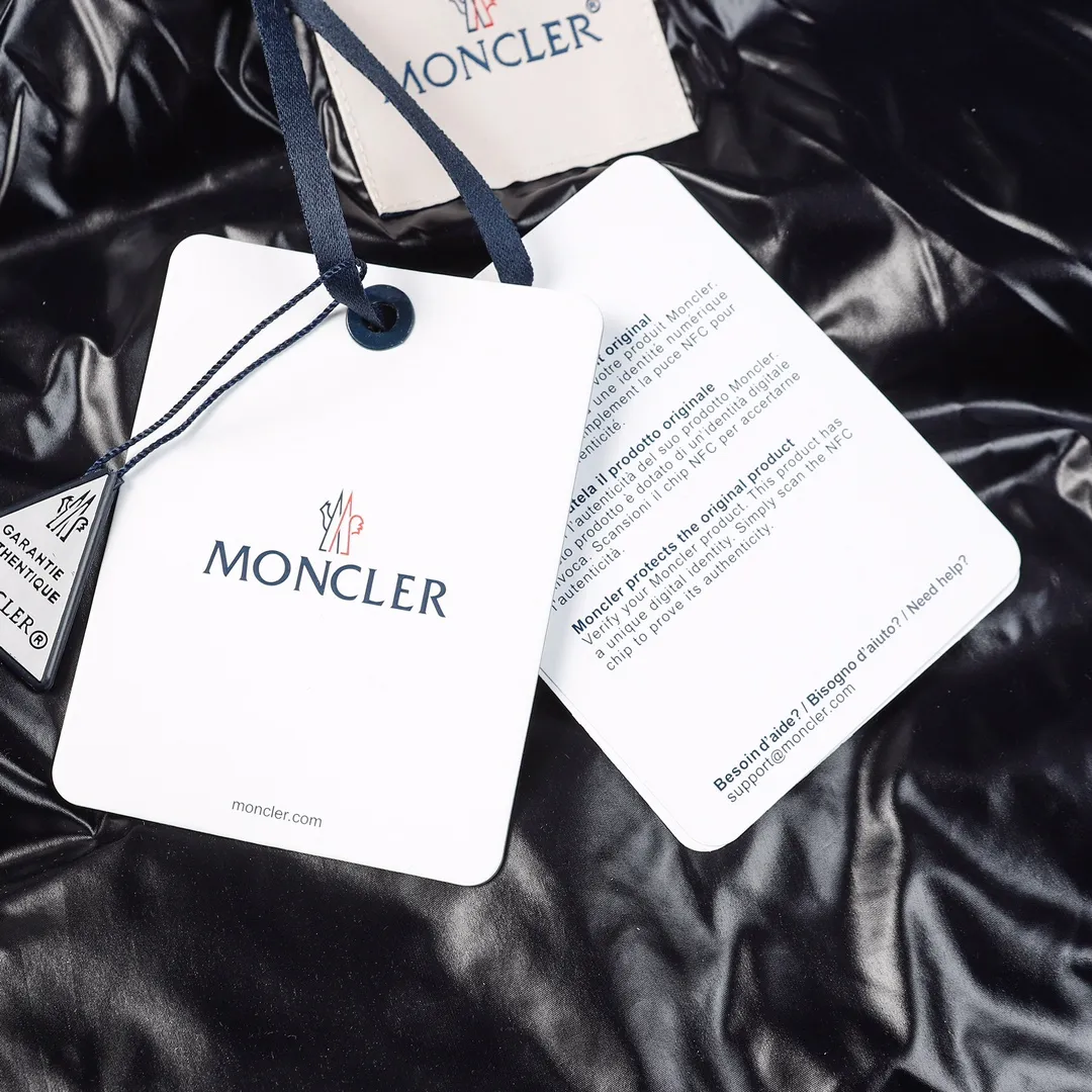 【MONCLER 公式旗艦店】モンクレール  ダウンジャケット好評に付き再入荷！ 241113