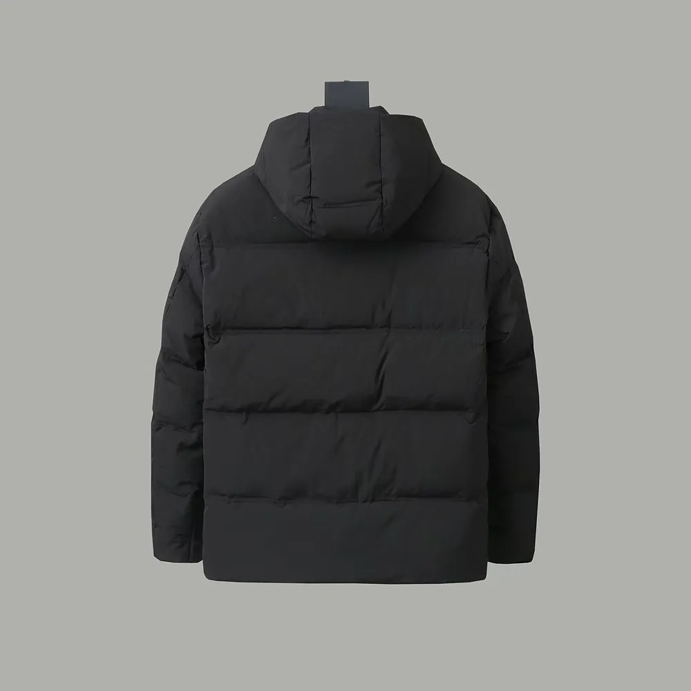 【MONCLER 公式旗艦店】モンクレール  ダウンジャケット好評に付き再入荷！ 241102