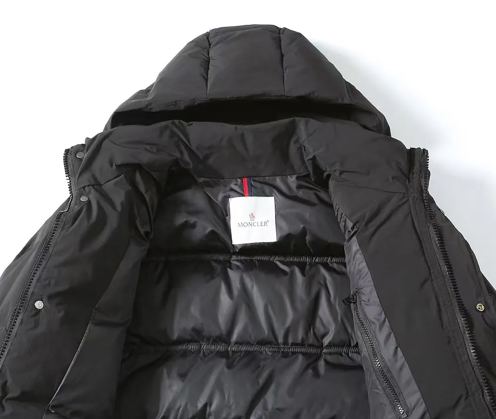 【MONCLER 公式旗艦店】モンクレール  ダウンジャケット好評に付き再入荷！ 241102