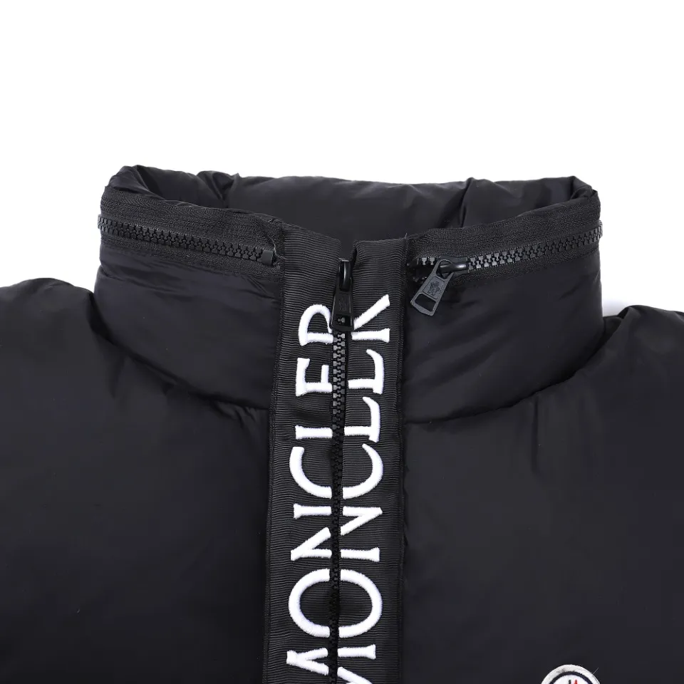 【MONCLER 公式旗艦店】モンクレール  ダウンベスト 好評に付き再入荷！ 241102