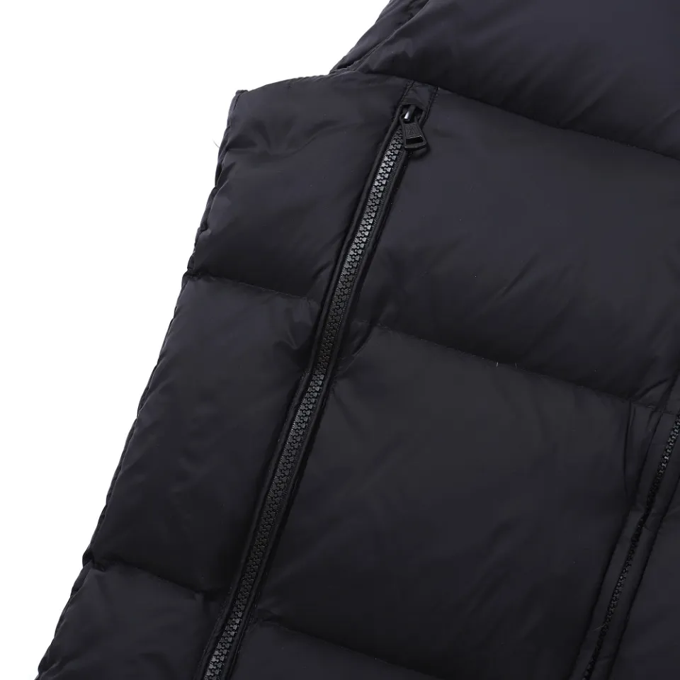【MONCLER 公式旗艦店】モンクレール  ダウンベスト 好評に付き再入荷！ 241102