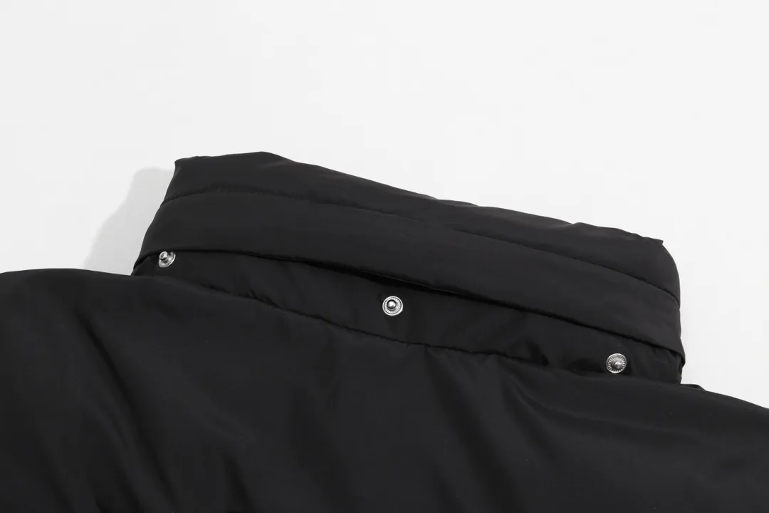 【MONCLER 公式旗艦店】モンクレール  ダウンジャケット好評に付き再入荷！ 241026
