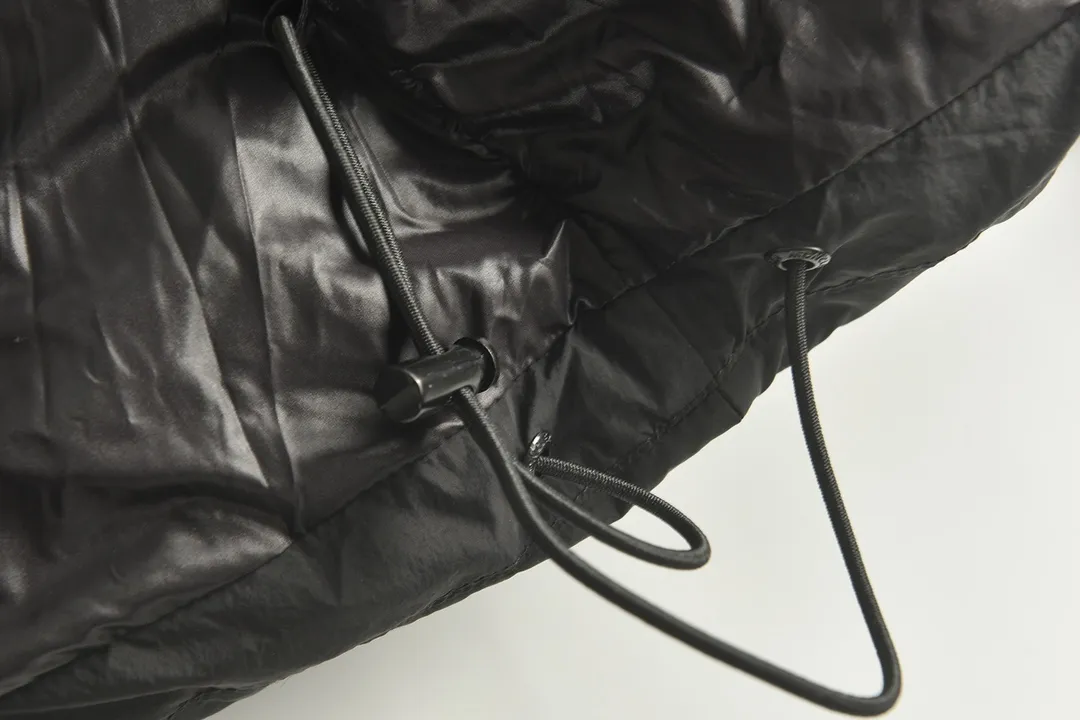 【MONCLER 公式旗艦店】モンクレール  ダウンジャケット好評に付き再入荷！ 271017