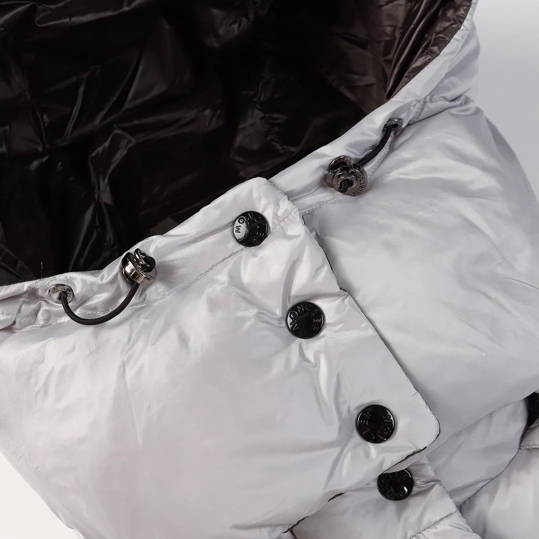 【MONCLER 公式旗艦店】モンクレール  ダウンジャケット好評に付き再入荷！ 271017