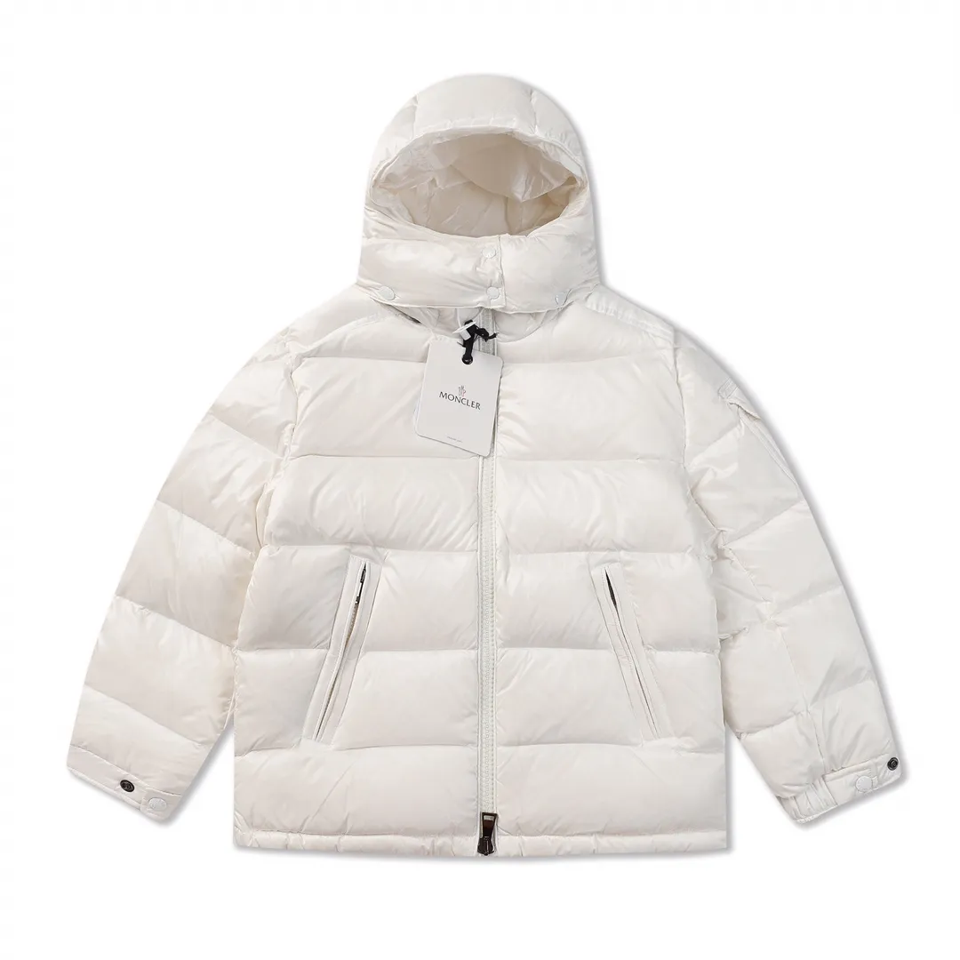 【MONCLER 公式旗艦店】モンクレール  ダウンジャケット好評に付き再入荷！ 271017