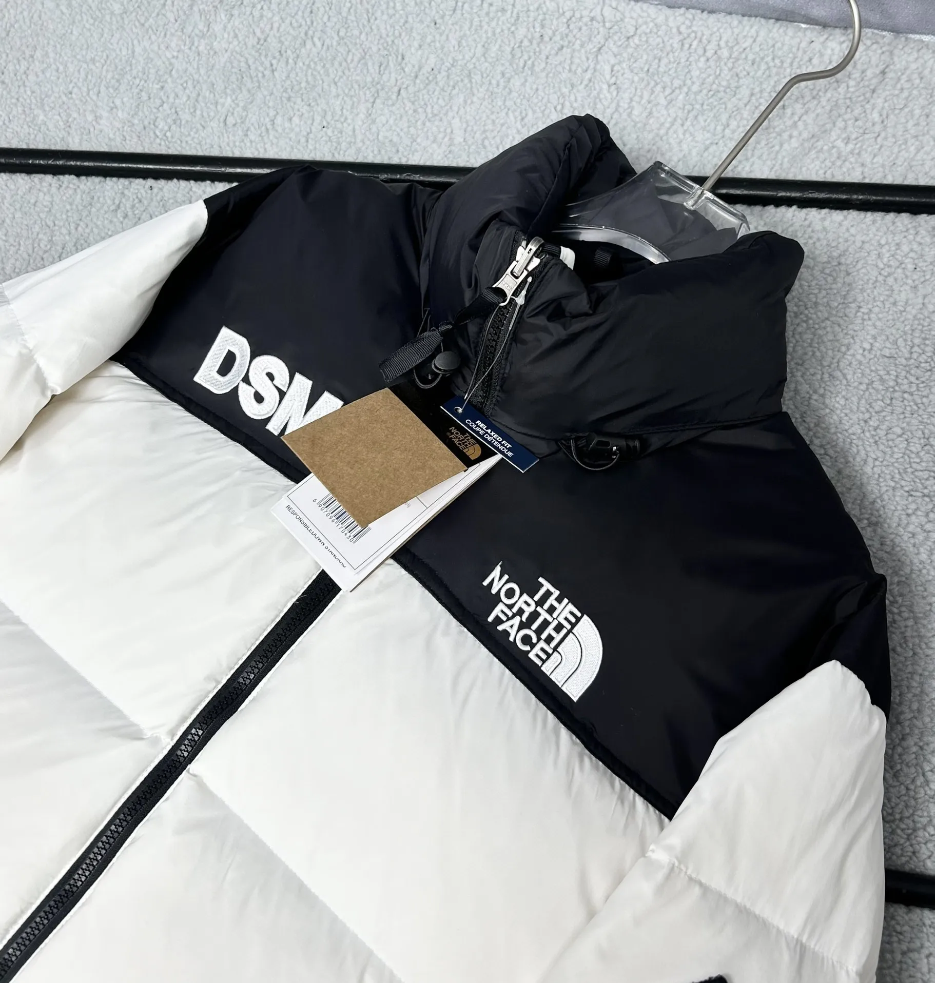 【The North Face 公式旗艦店】ザノースフェイス ダウンジャケット ご好評に付き再入荷！241225