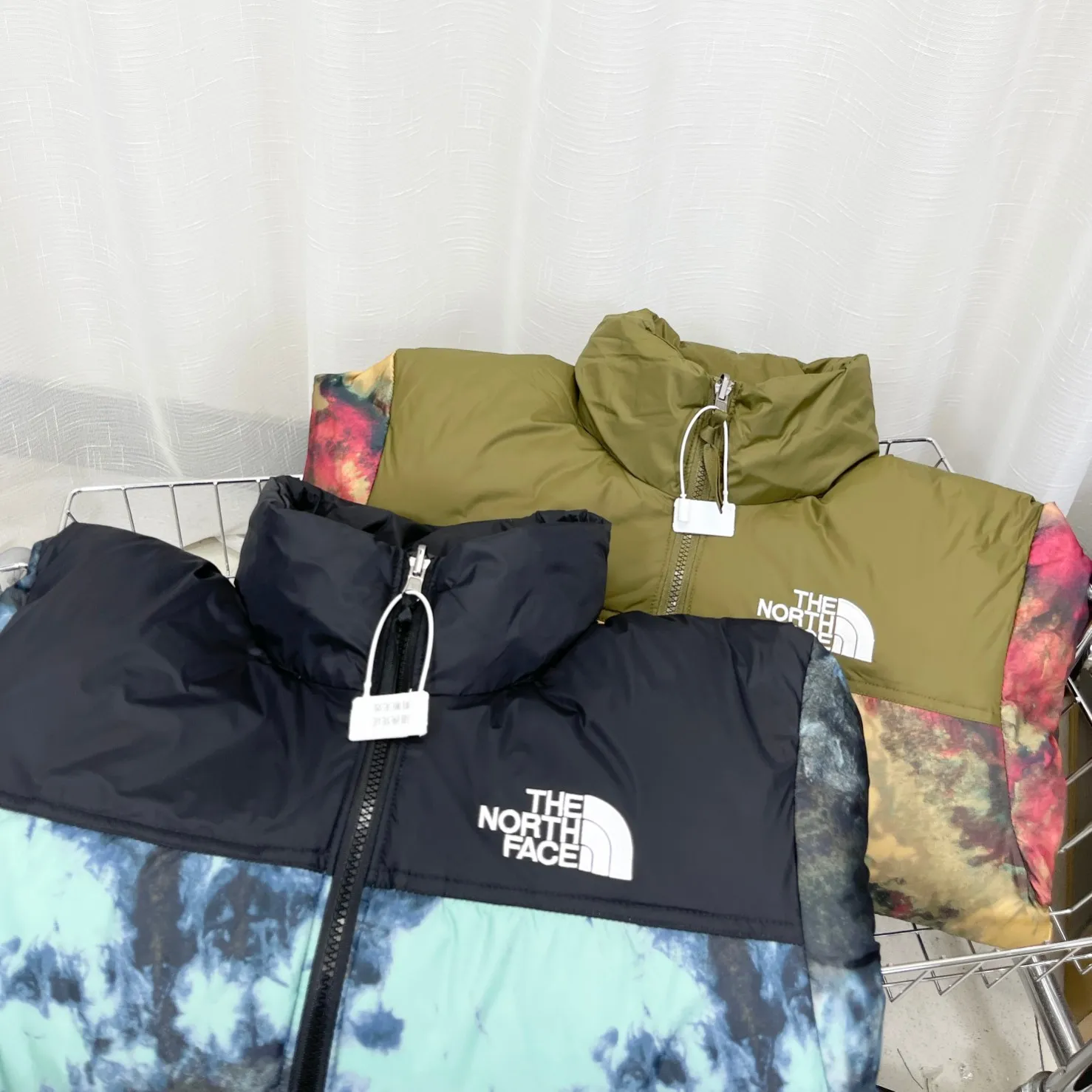 【The North Face 公式旗艦店】ザノースフェイス ダウンジャケット ご好評に付き再入荷！241225