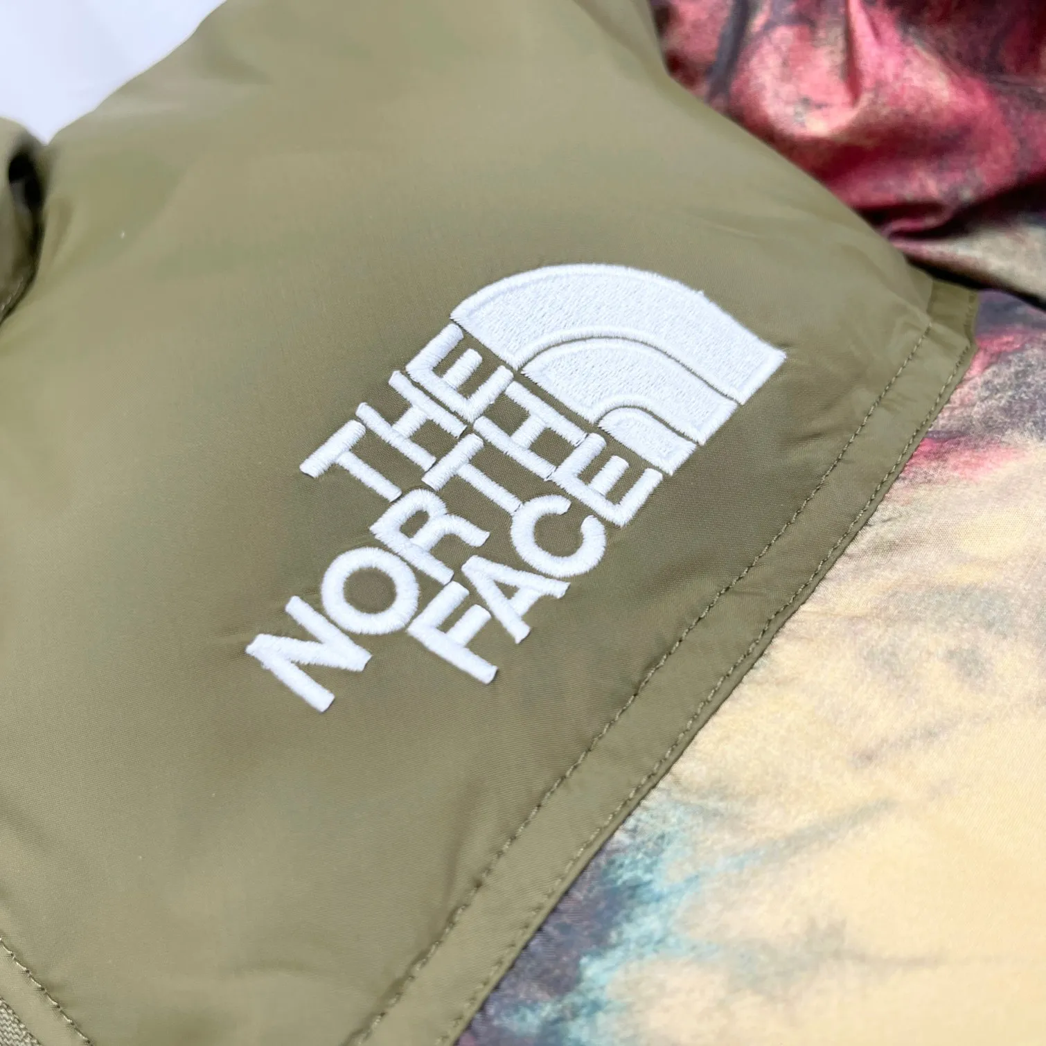 【The North Face 公式旗艦店】ザノースフェイス ダウンジャケット ご好評に付き再入荷！241225