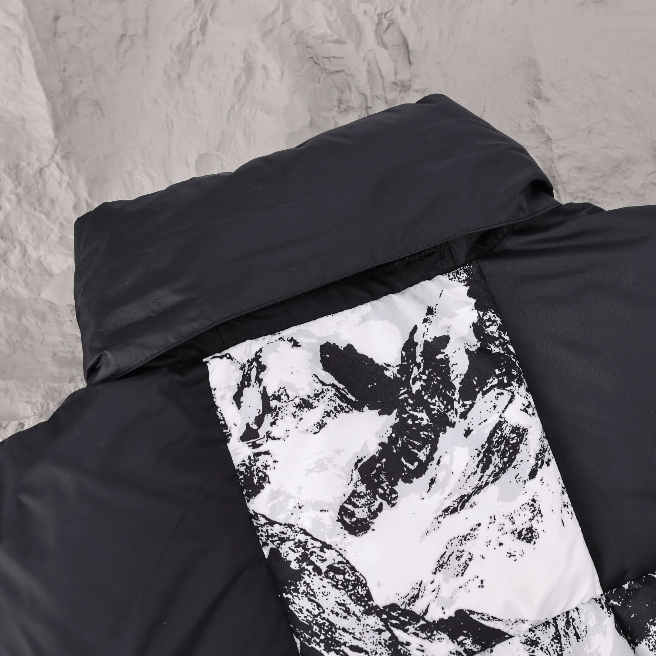 【The North Face  公式旗艦店】 ザノースフェイス  ダウンジャケット ご好評に付き再入荷！  241205