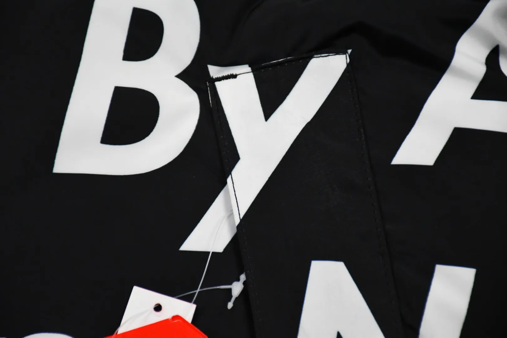 【The North Face & Supreme公式旗艦店】 ダウンジャケット ご好評に付き再入荷！  241205