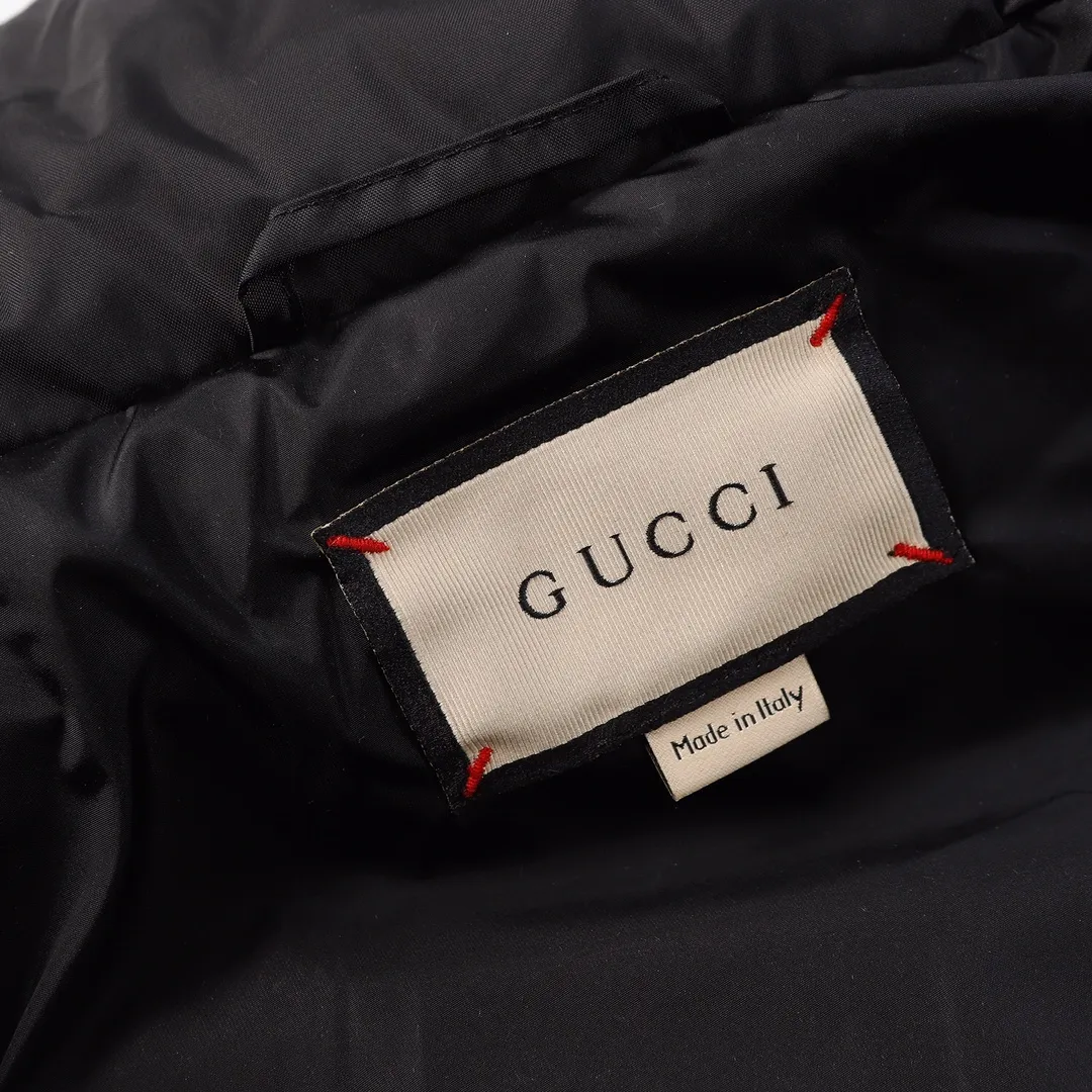 【GUCCI   公式旗艦店】グッチ   ダウンジャケット 好評に付き再入荷！ 271017