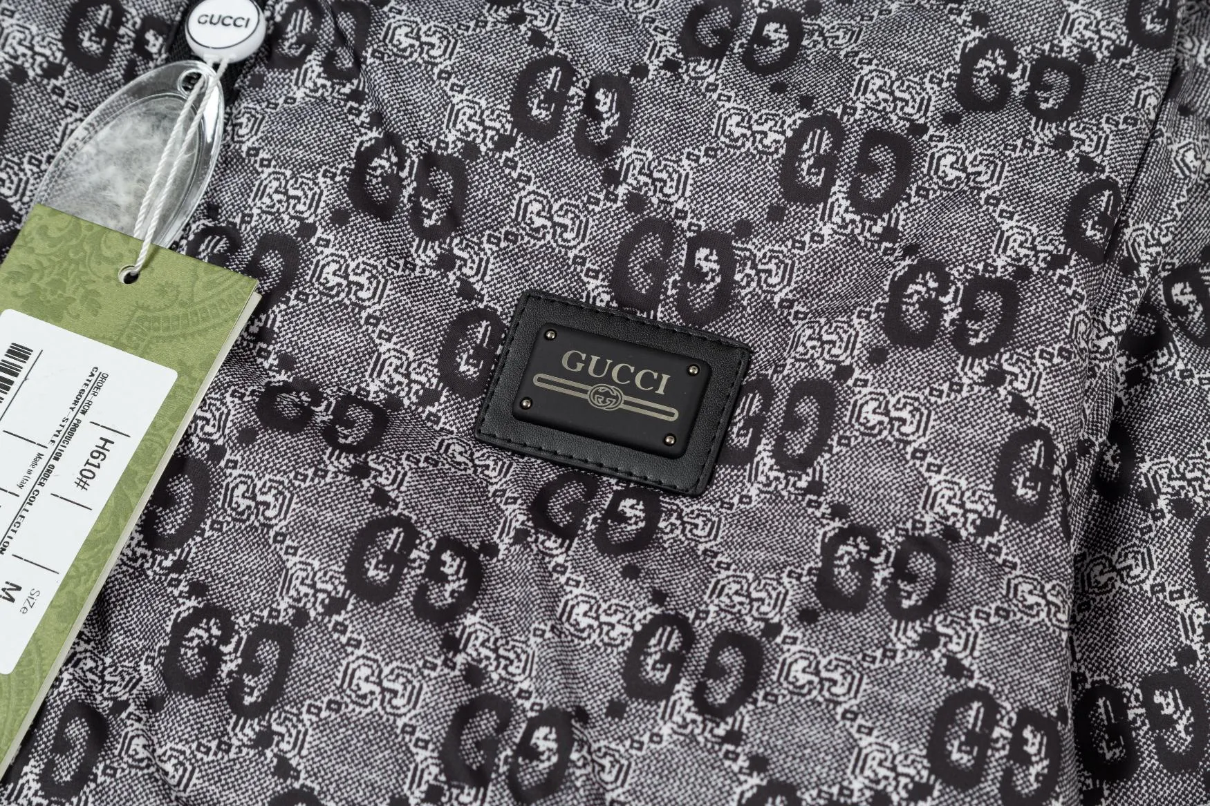 【GUCCI  公式旗艦店】グッチ   ダウンジャケット ご好評に付き再入荷！240927