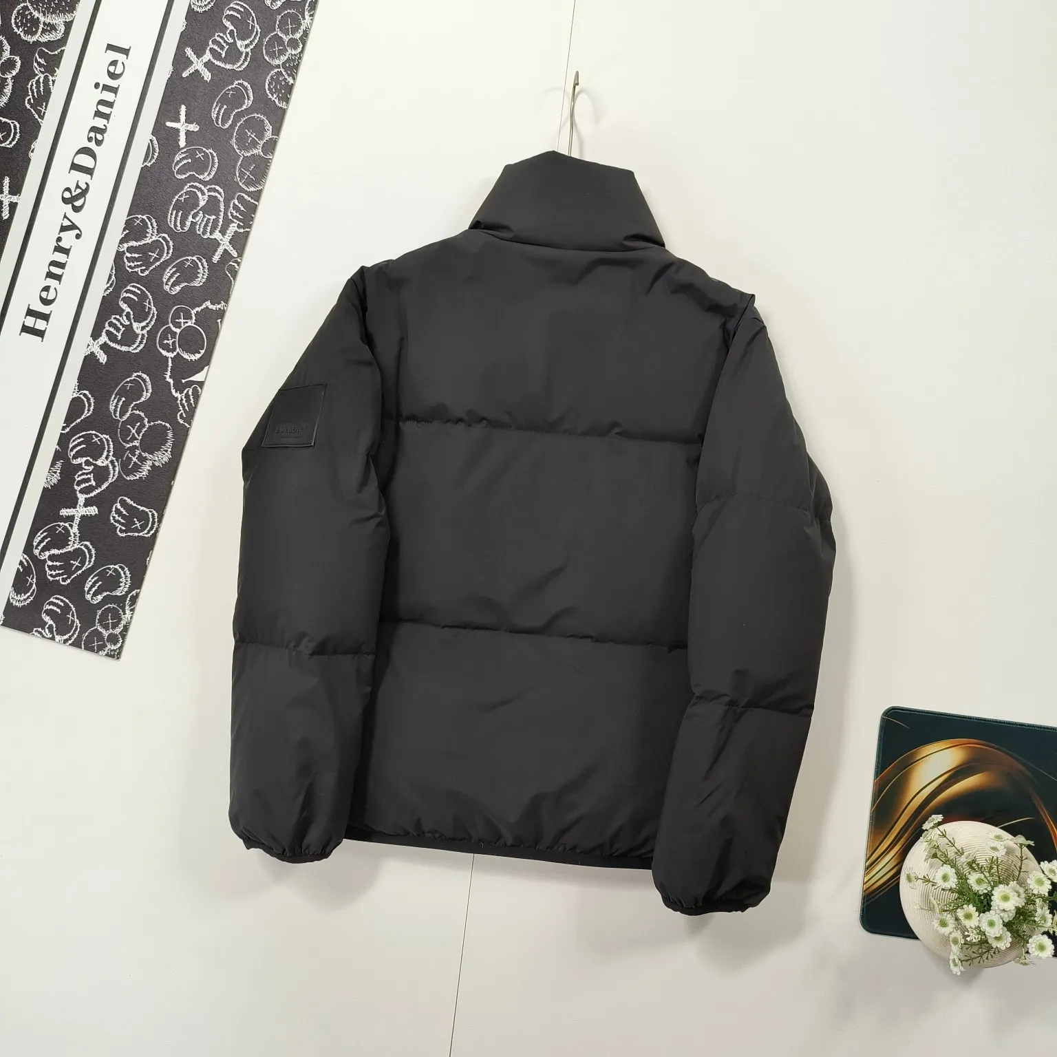 【BURBERRY  公式旗艦店】バーバリー  ダウンジャケット ご好評に付き再入荷！241226