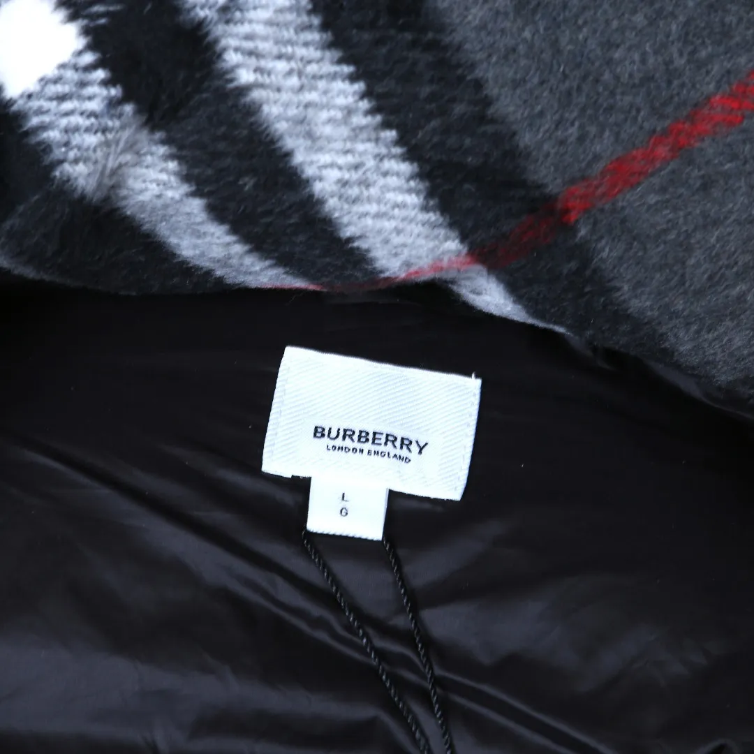 【BURBERRY  公式旗艦店】バーバリー  ダウンジャケット ご好評に付き再入荷！241226