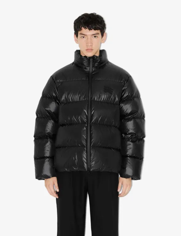 【BURBERRY  公式旗艦店】バーバリー   ダウンジャケット ご好評に付き再入荷！241102
