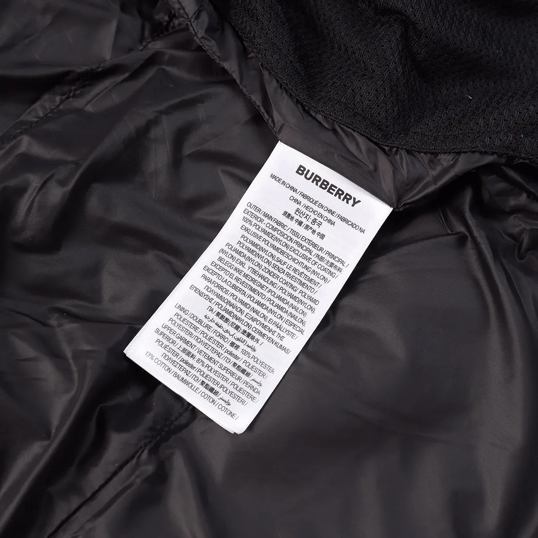 【BURBERRY  公式旗艦店】バーバリー   ダウンジャケット ご好評に付き再入荷！241102