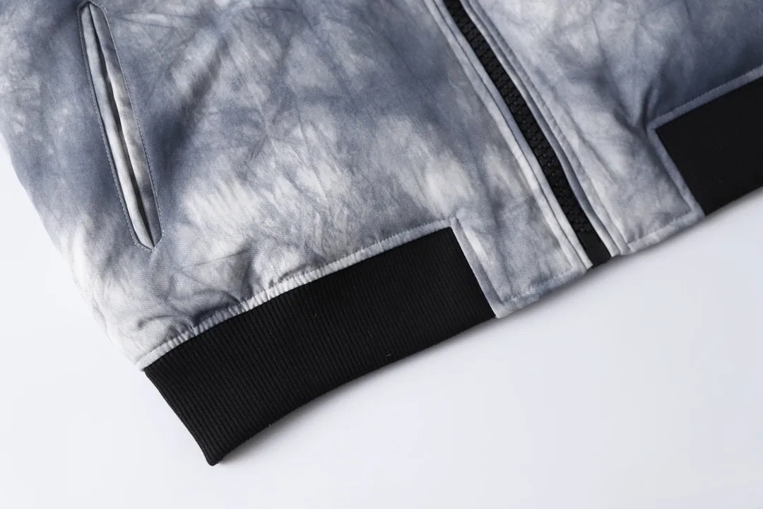 【BALENCIAGA   公式旗艦店】バレンシアガ   ダウンジャケット ご好評に付き再入荷！ 241214
