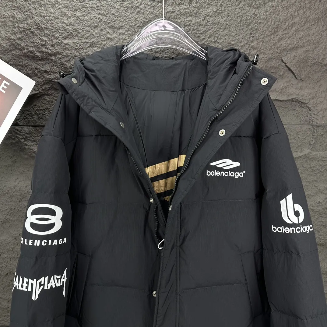 【BALENCIAGA   公式旗艦店】バレンシアガ   ダウンジャケット ご好評に付き再入荷！  241205
