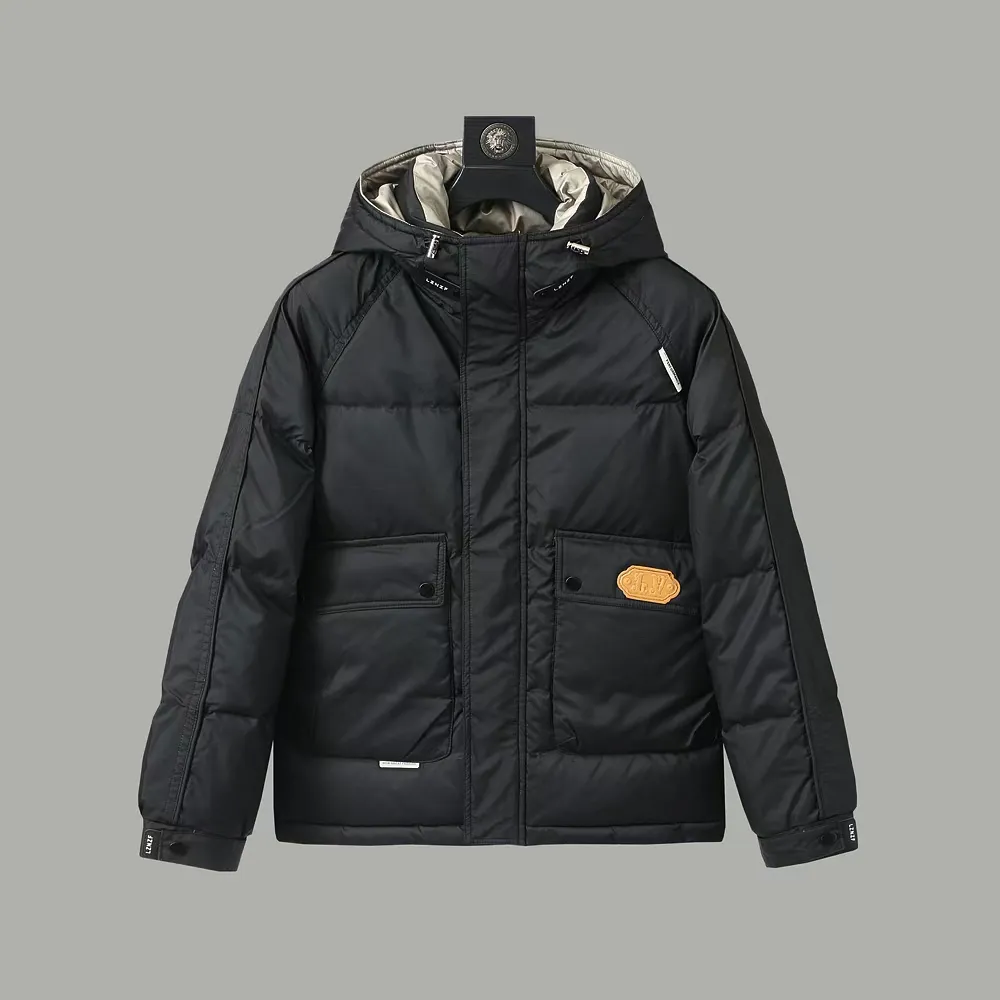 【LOUIS VUITTON  公式旗艦店】ルイヴィトン ダウンジャケット好評に付き再入荷！ 241213