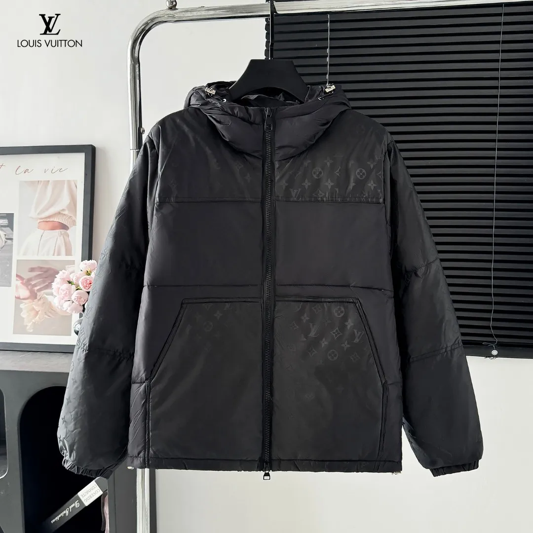 【LOUIS VUITTON  公式旗艦店】ルイヴィトン ダウンジャケット好評に付き再入荷！ 241213