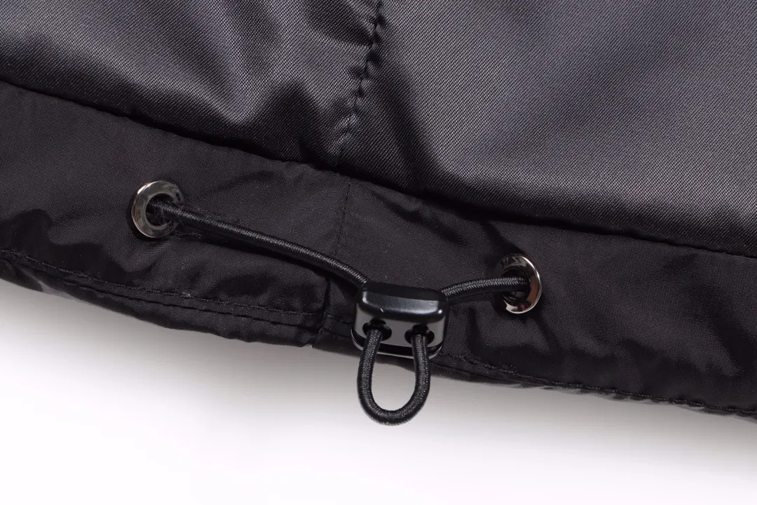 【LOUIS VUITTON  公式旗艦店】ルイヴィトン ダウンジャケット好評に付き再入荷！241112