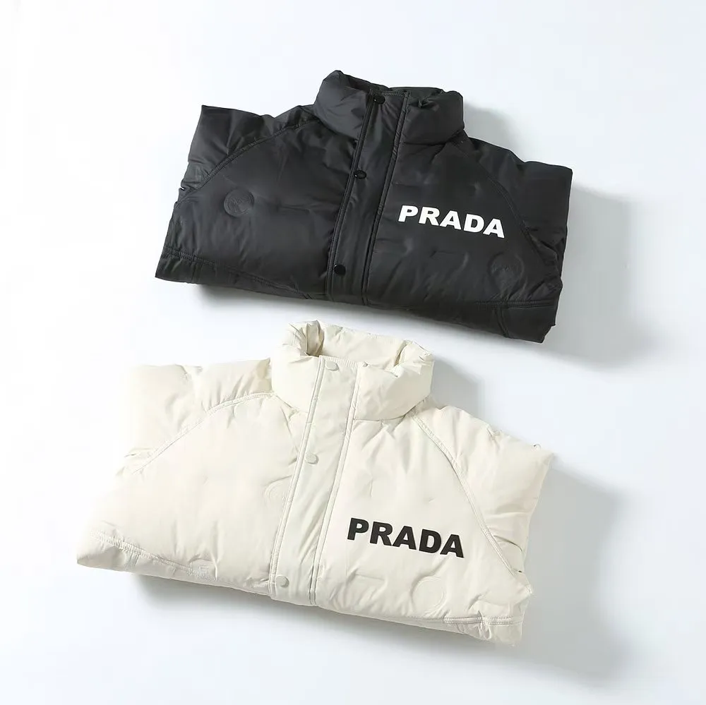 【PRADA  公式旗艦店】プラダ  ダウンジャケット 好評に付き再入荷！ 241102