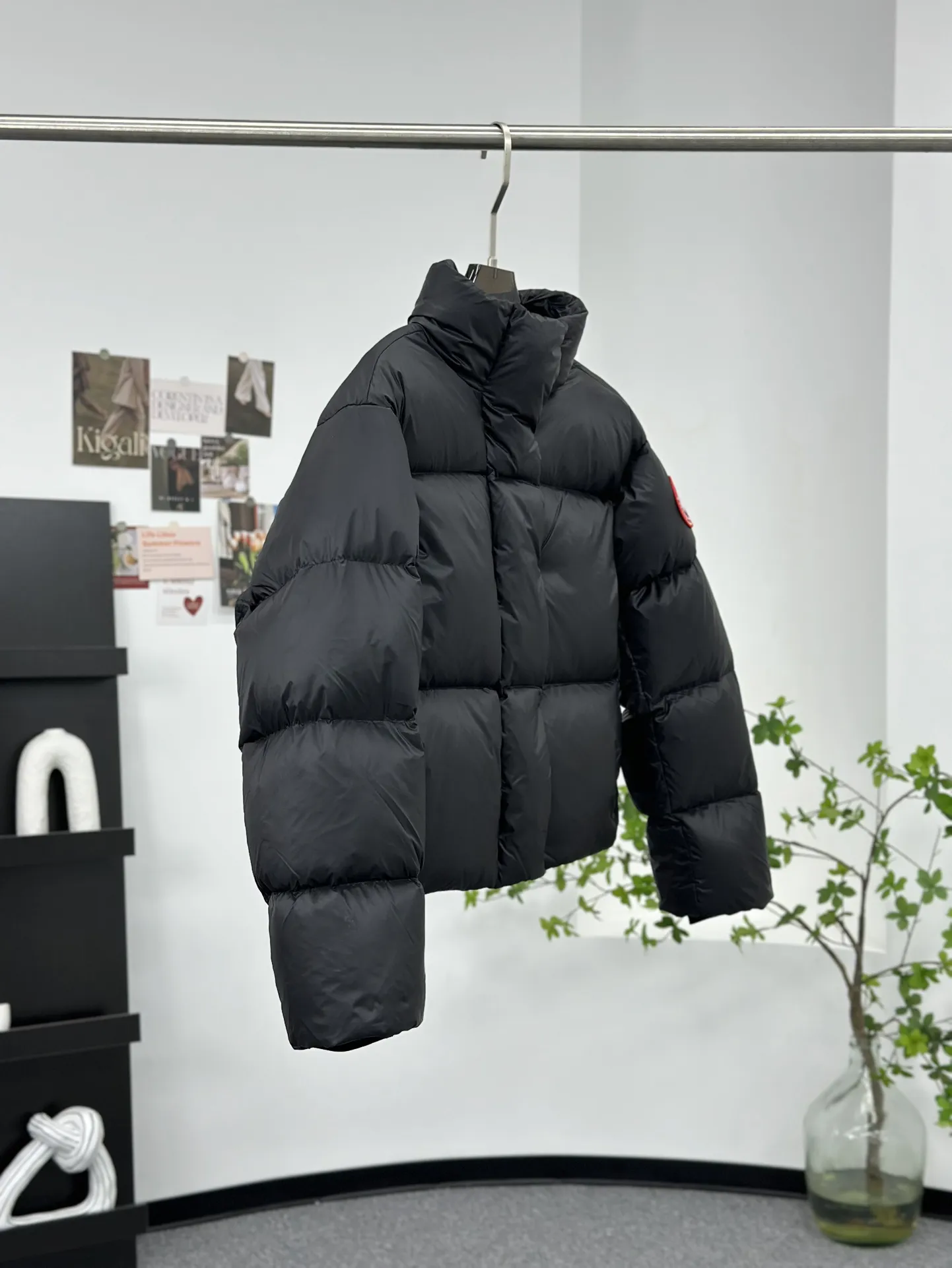 【Canada Goose  公式旗艦店】 カナダグース  ダウンジャケット ご好評に付き再入荷！241227