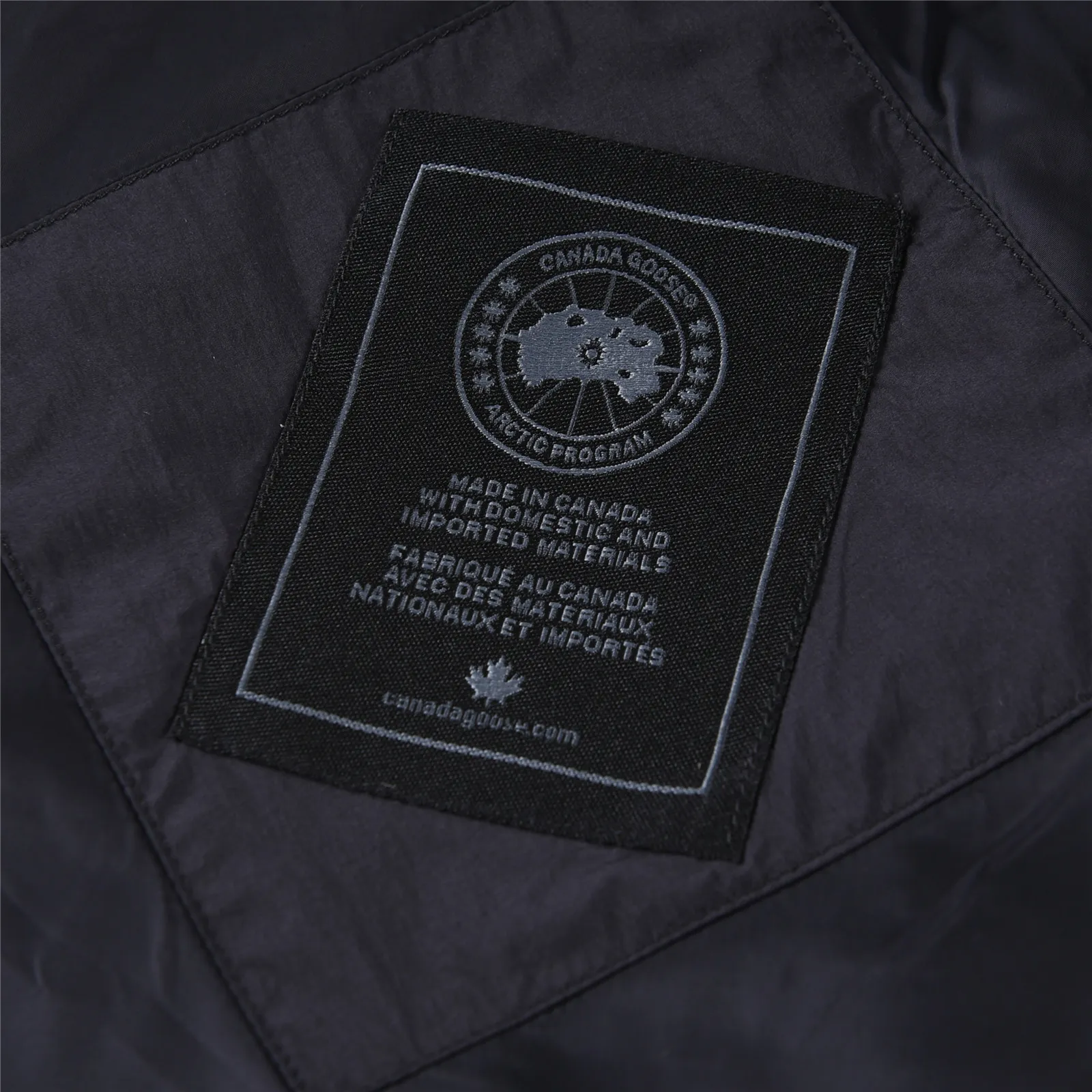 【Canada Goose  公式旗艦店】 カナダグース  ダウンジャケット ご好評に付き再入荷！241024