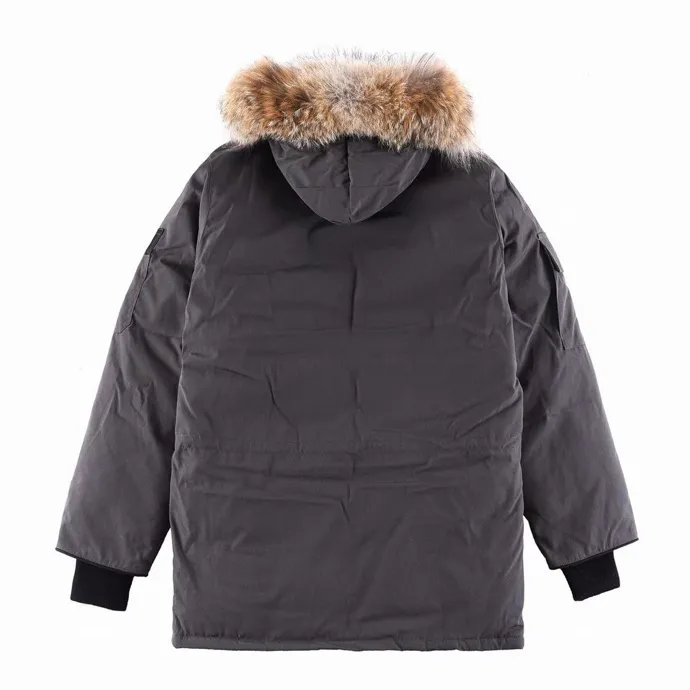 【Canada Goose  公式旗艦店】 カナダグース  ダウンジャケット ご好評に付き再入荷！241024