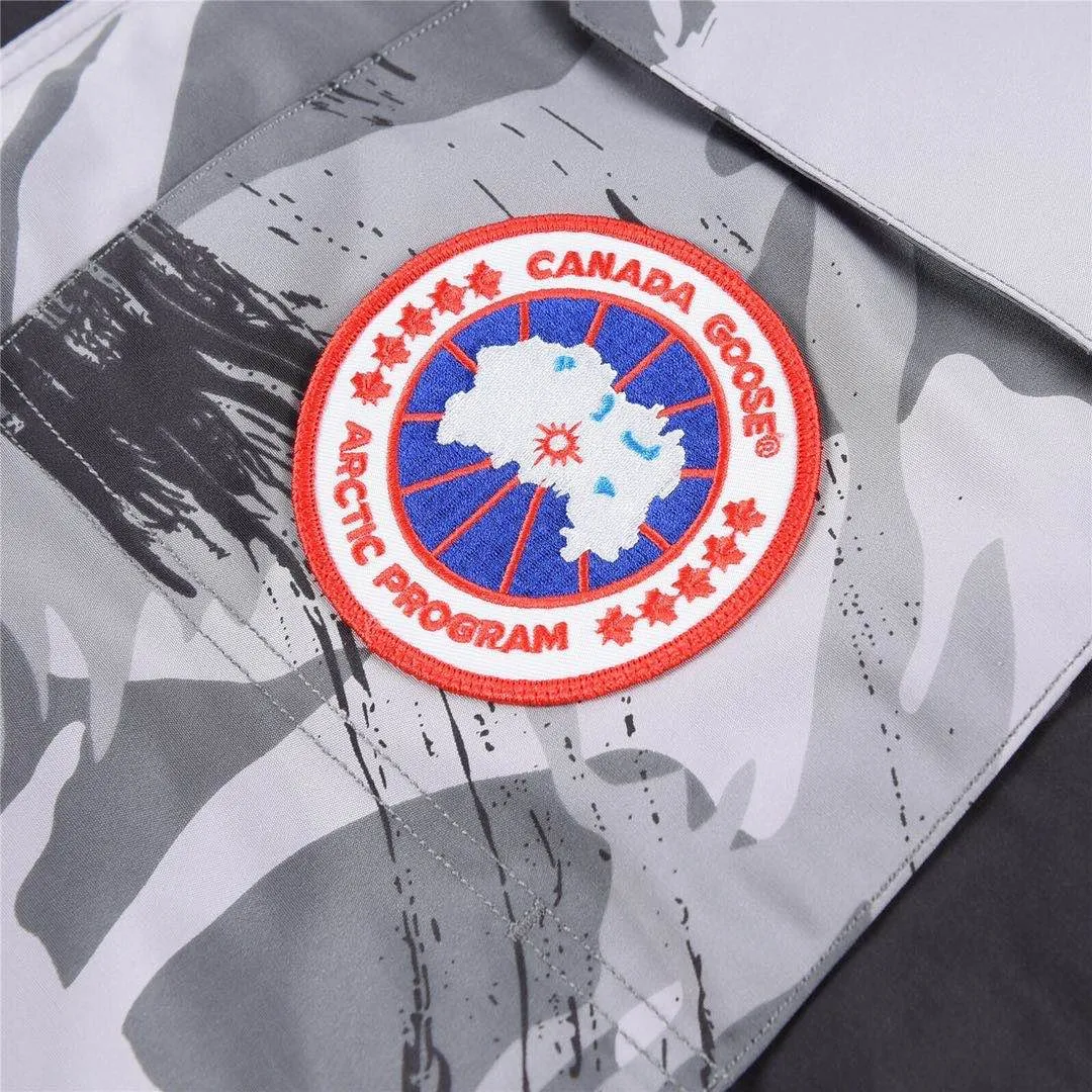 【Canada Goose  公式旗艦店】 カナダグース  ダウンジャケット ご好評に付き再入荷！241024