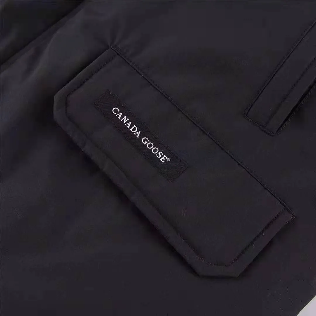 【Canada Goose  公式旗艦店】 カナダグース  ダウンジャケット ご好評に付き再入荷！241024