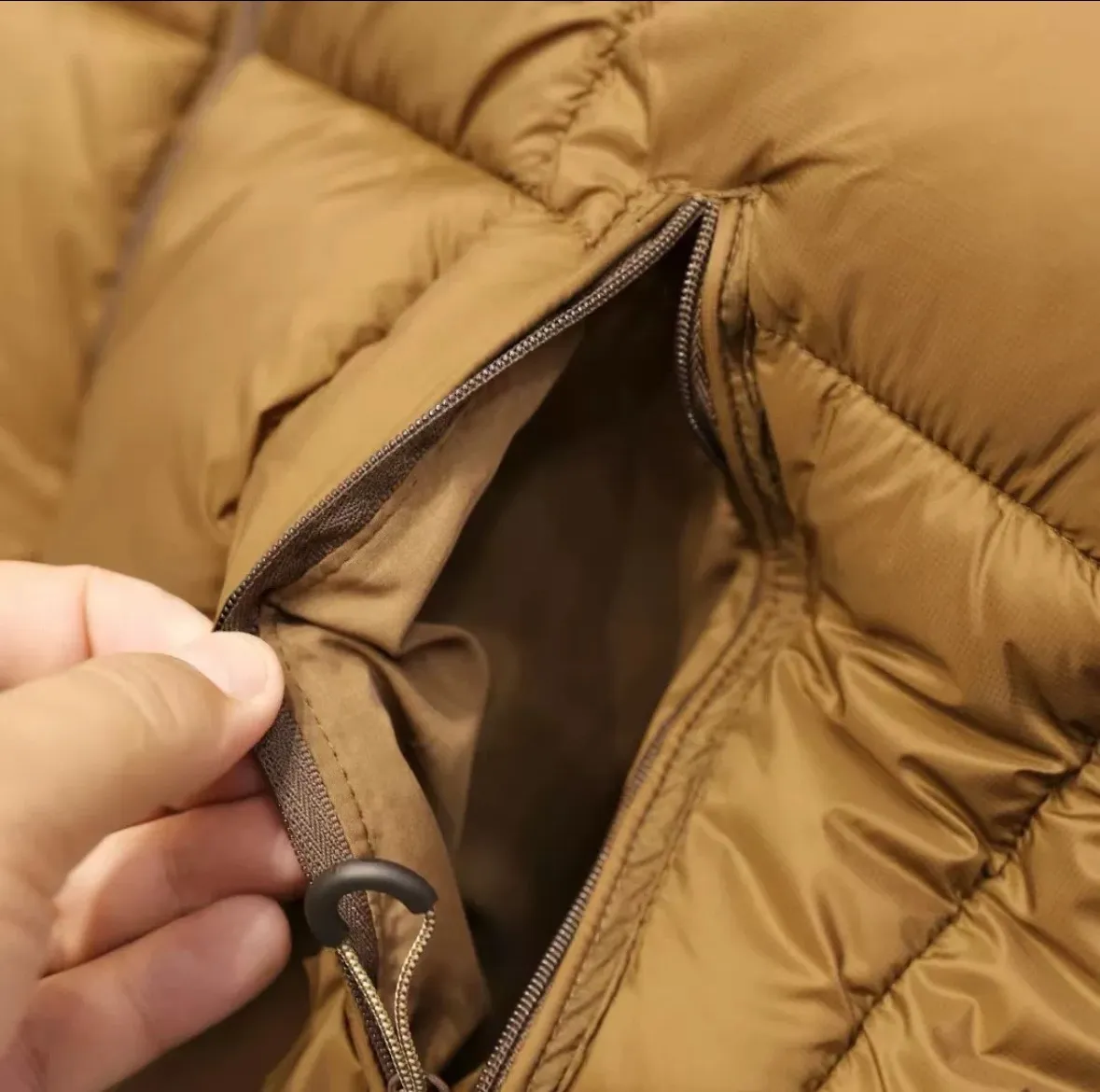 【ARCTERYX   公式旗艦店】 アークテリクス  ダウンジャケット ご好評に付き再入荷！  241228