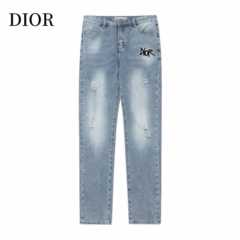 【DIOR  公式旗艦店】 ディオール  ジーパン  ご好評に付き再入荷  240831