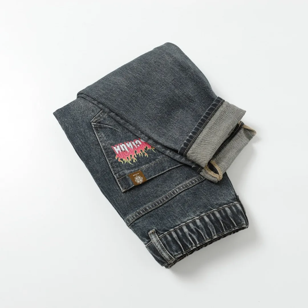 【BALENCIAGA   公式旗艦店】バレンシアガ  ジーパン  ご好評に付き再入荷！ 241219