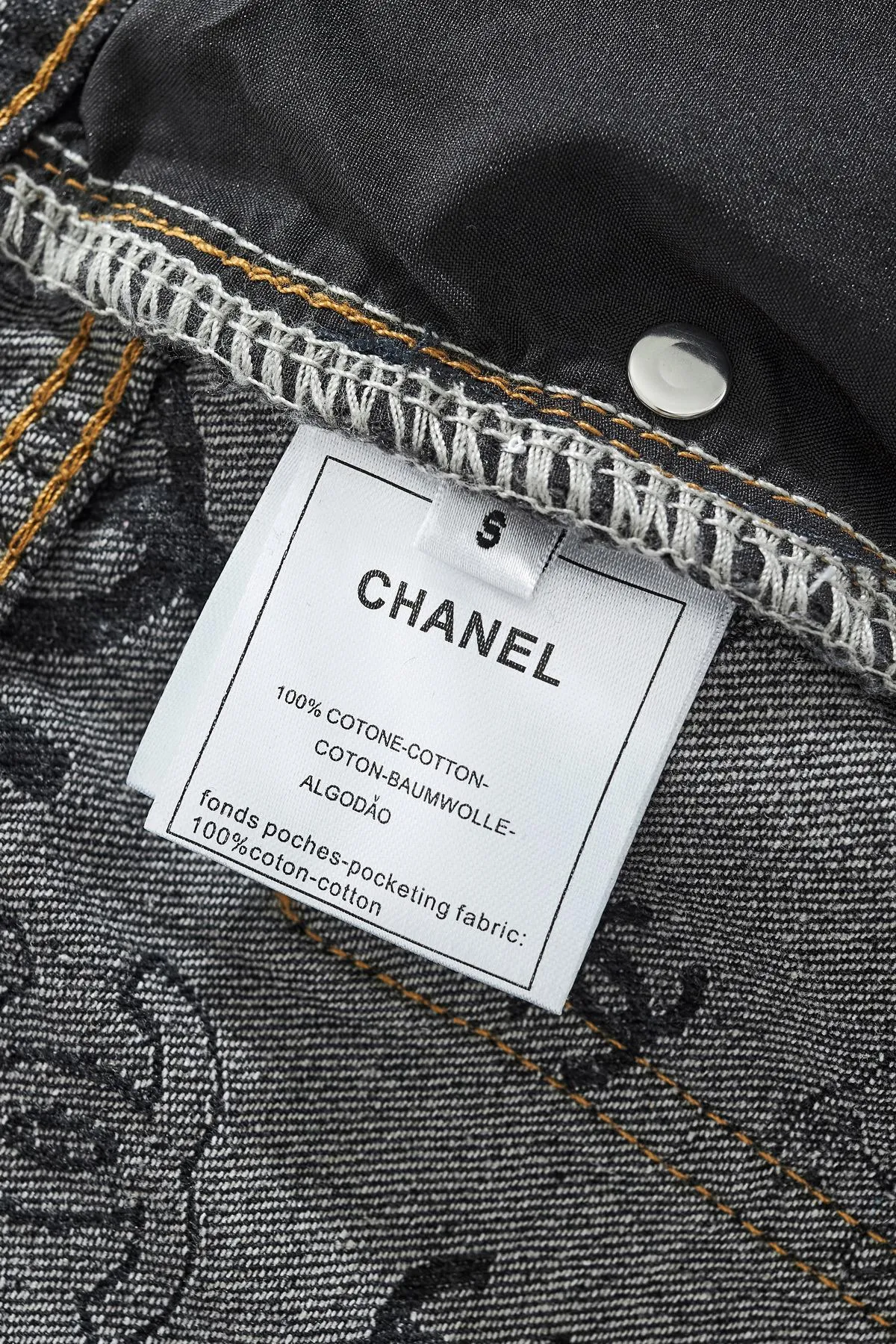 【CHANEL  公式旗艦店】シャネル    ジーパン  ご好評に付き再入荷！ 241220