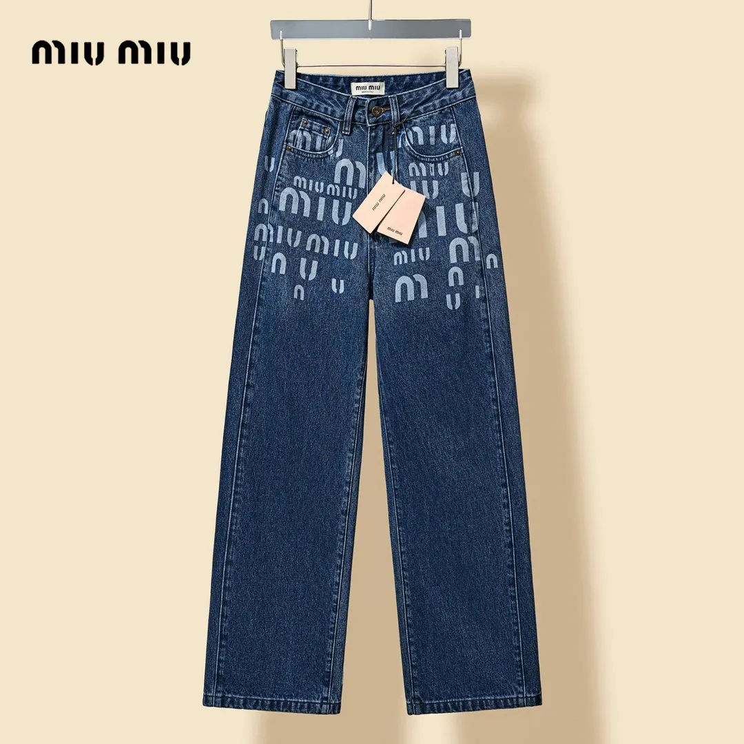 【Miumiu  公式旗艦店】ミュウミュウ  ジーパン  ご好評に付き再入荷！ 241219