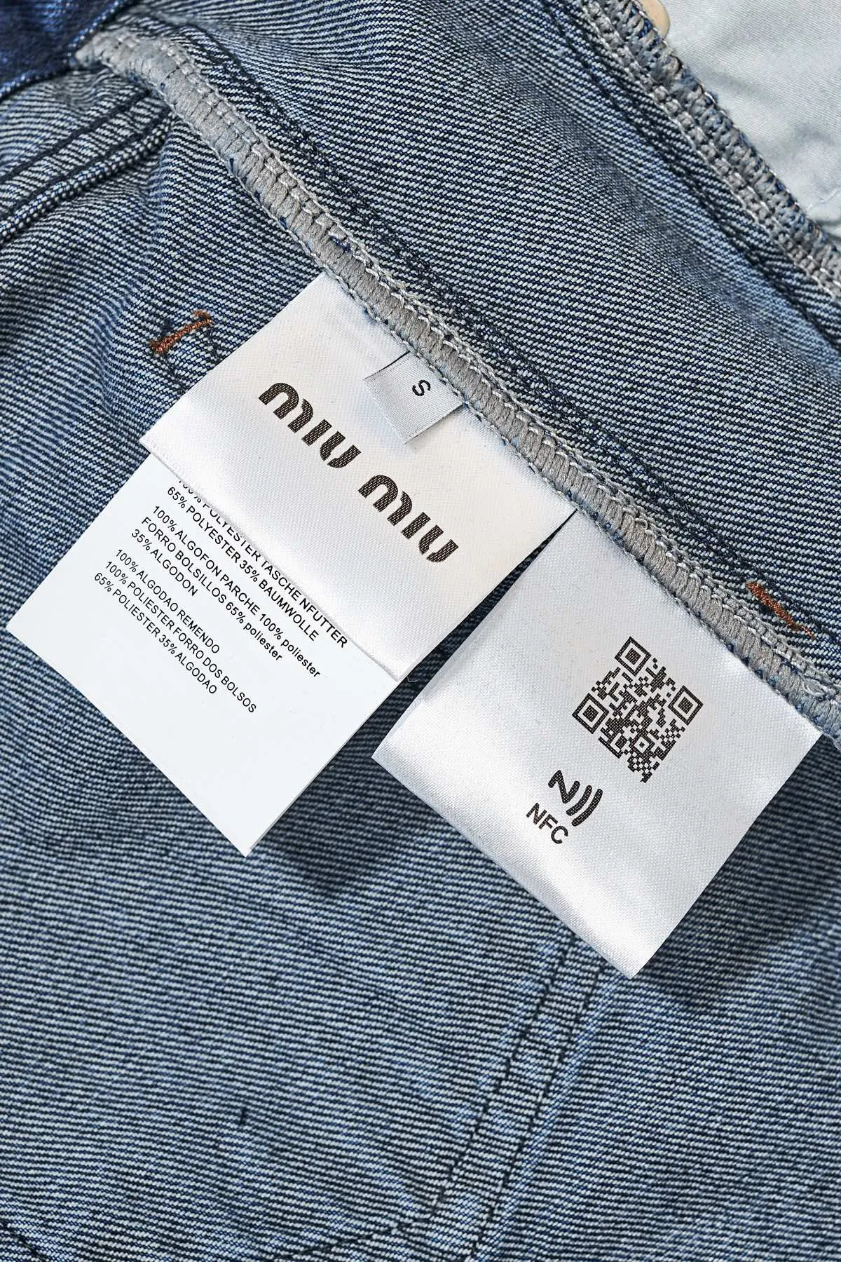 【Miumiu  公式旗艦店】ミュウミュウ  ジーパン  ご好評に付き再入荷！ 241219