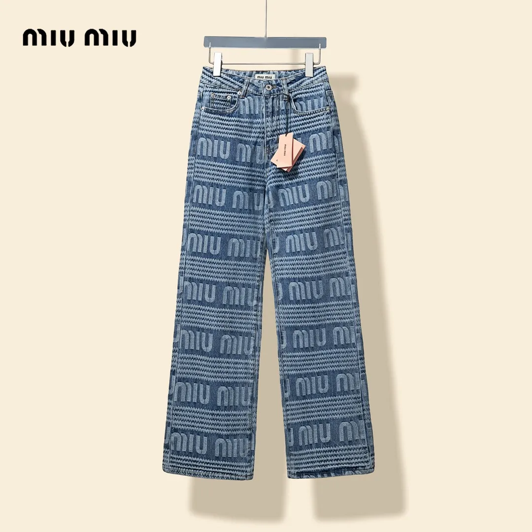 【Miumiu  公式旗艦店】ミュウミュウ  ジーパン  ご好評に付き再入荷！ 241219