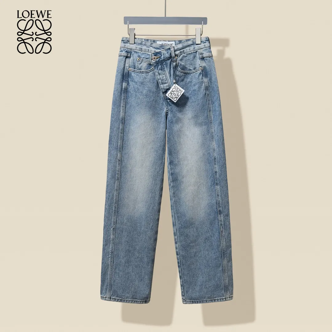 【LOEWE  公式旗艦店】 ロエベ  ジーパン  ご好評に付き再入荷！ 241219