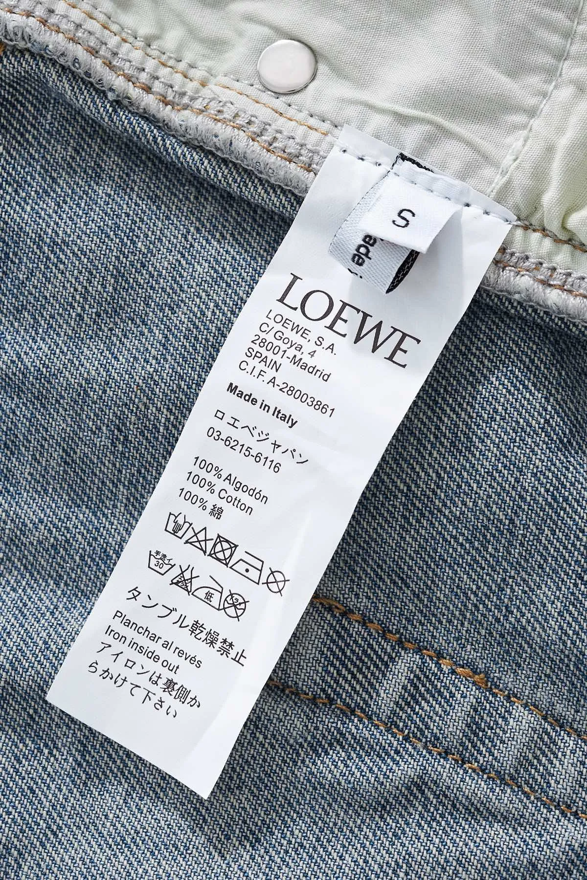 【LOEWE  公式旗艦店】 ロエベ  ジーパン  ご好評に付き再入荷！ 241219