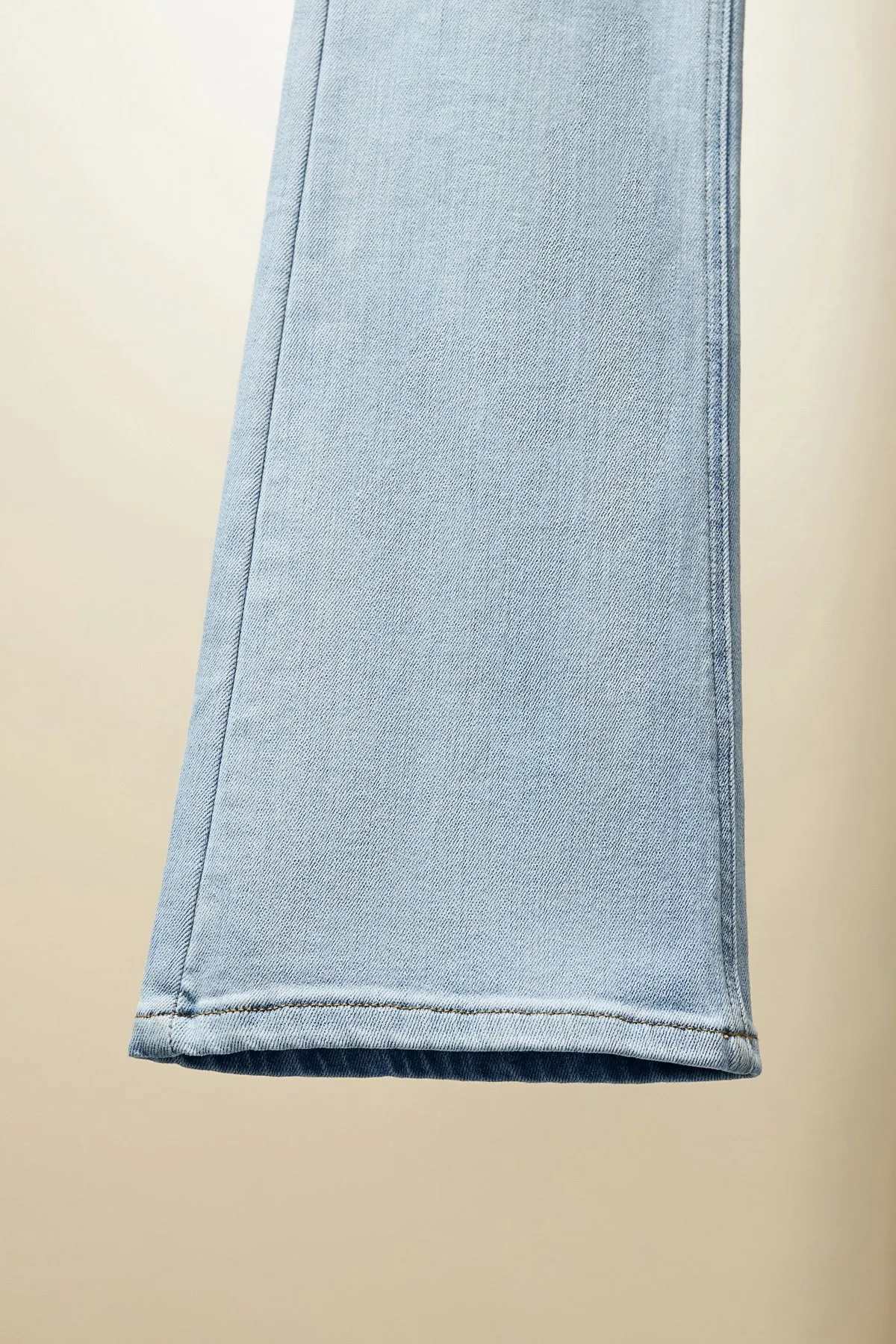 【YSL SAINT LAURENT  公式旗艦店】サンローラン ジーパン  ご好評に付き再入荷！ 241220
