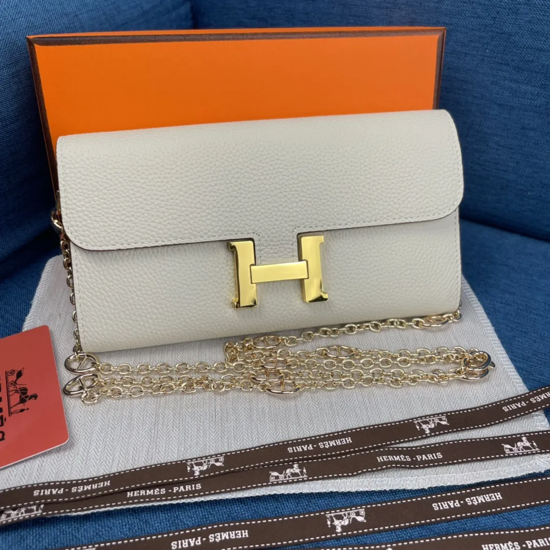 HERMÈS ショルダー & 長財布 11カラー 22X11CM