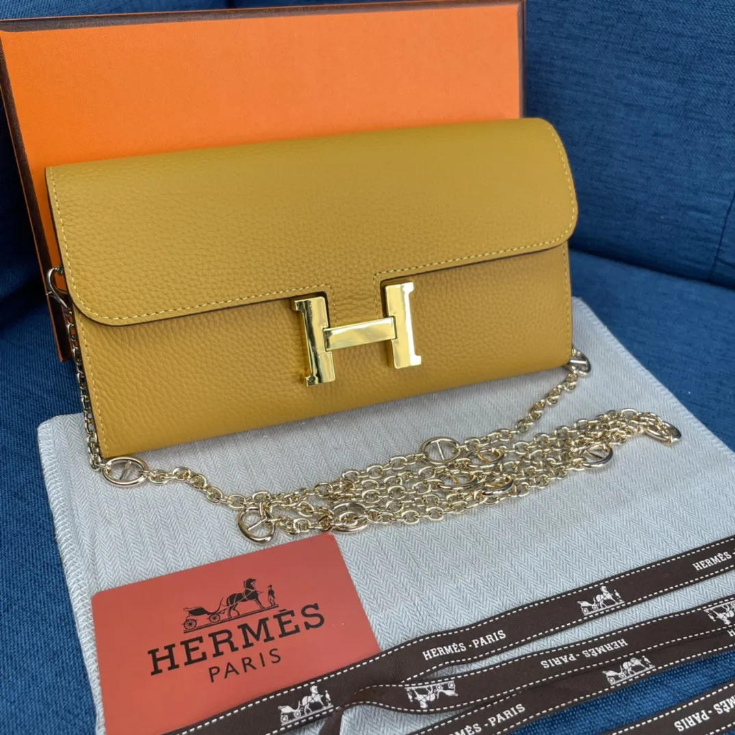 HERMÈS ショルダー & 長財布 11カラー 22X11CM