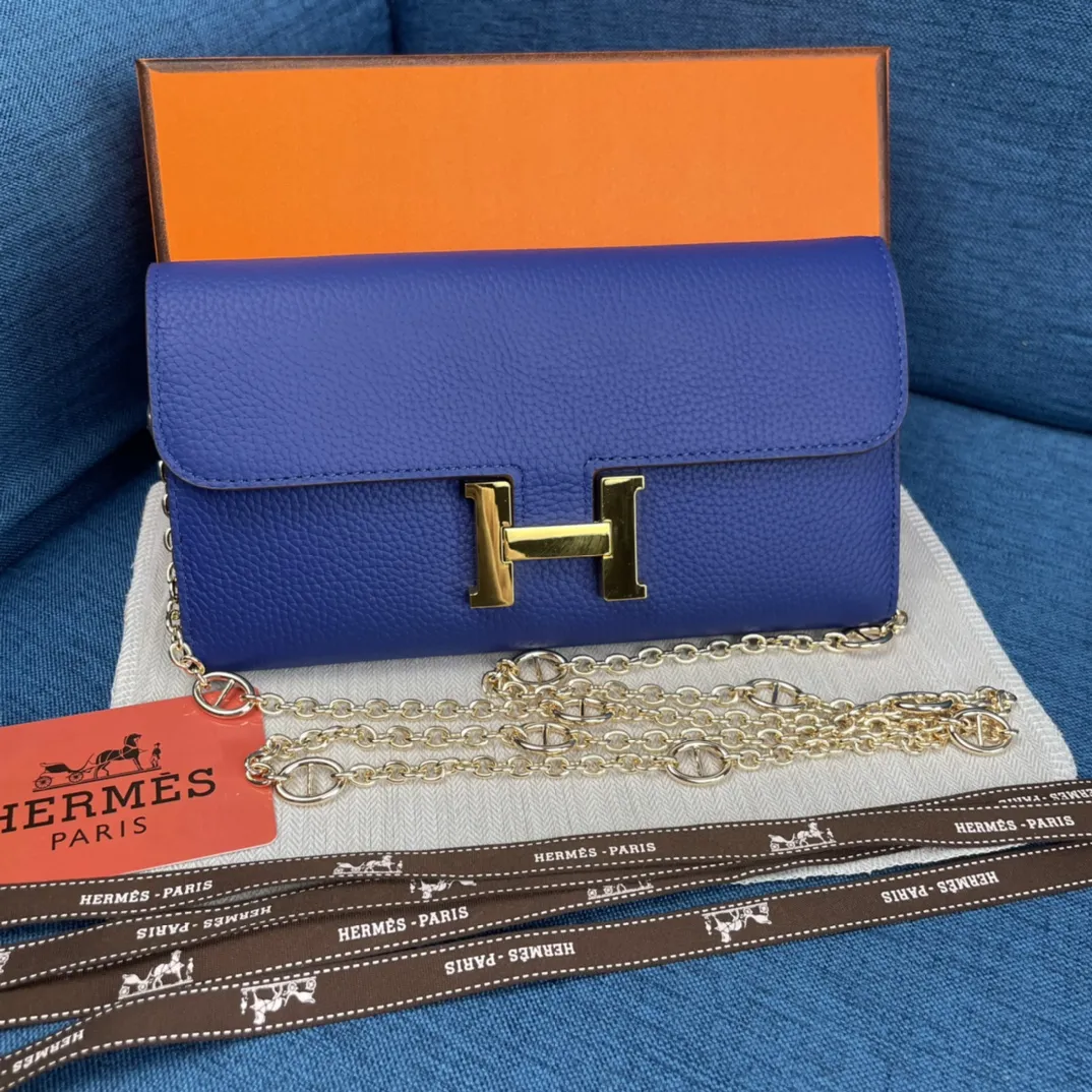HERMÈS ショルダー & 長財布 11カラー 22X11CM