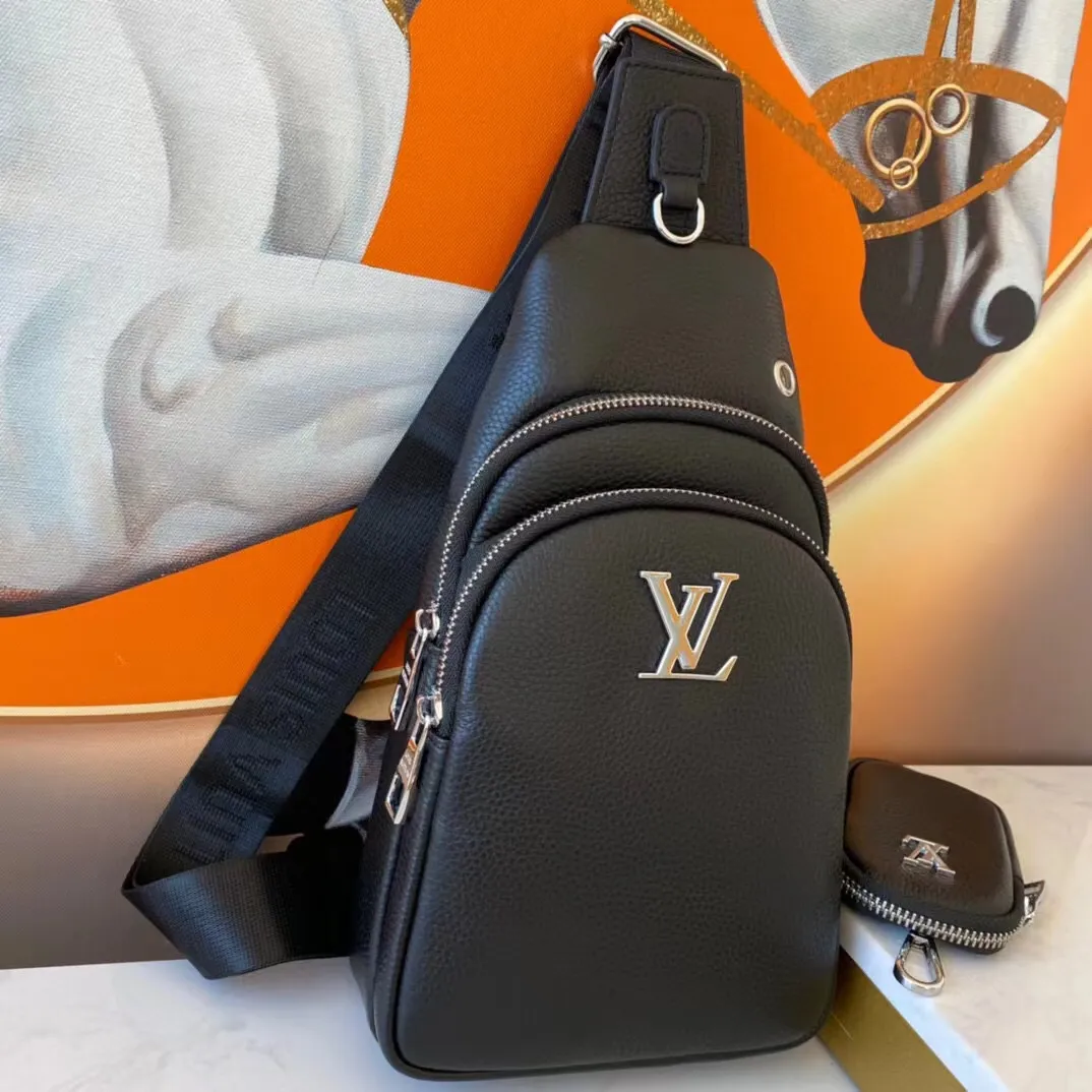 【LOUIS VUITTON  公式 旗艦店】ルイヴィトン  胸ポケット  当日出荷 好評に付き再入荷！28*17*5CM