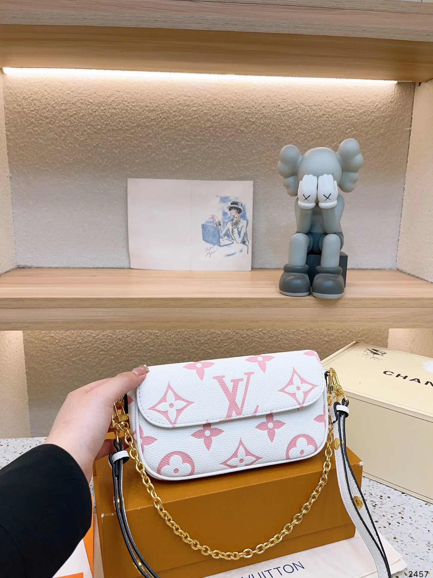【 LOUIS VUITTON公式 旗艦店】ルイヴィトン    ショルダーバッグ   当日出荷 好評に付き再入荷！22*10CM