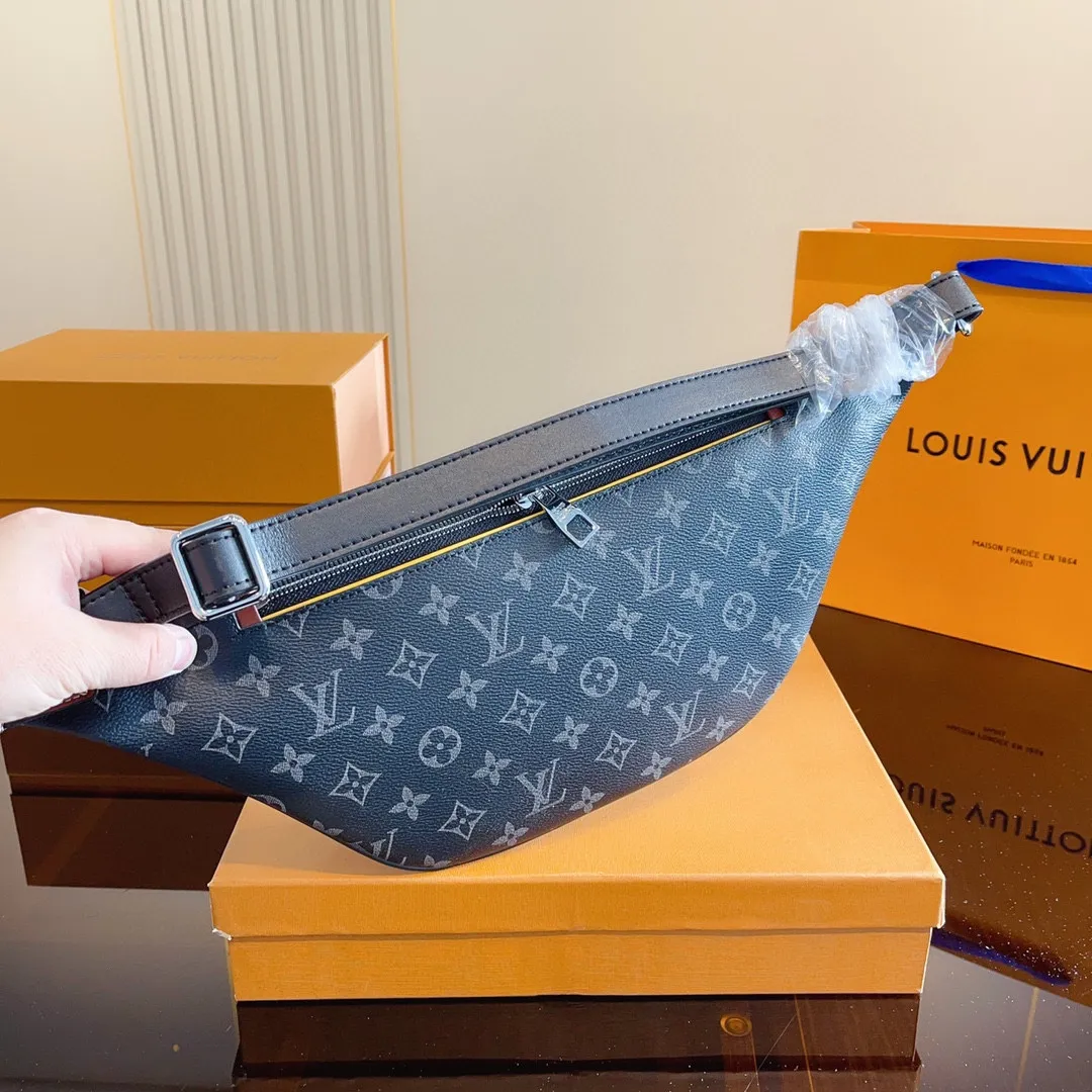 【 LOUIS VUITTON公式 旗艦店】ルイヴィトン   ウエストポーチ   当日出荷 好評に付き再入荷！35*10*16CM