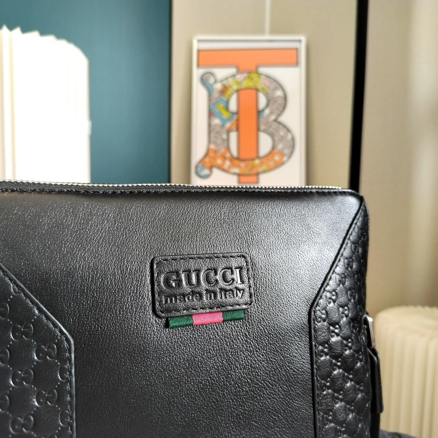 【GUCCI 公式 旗艦店】グッチ   ショルダーバッグ 当日出荷 好評に付き再入荷！26*28*5CM