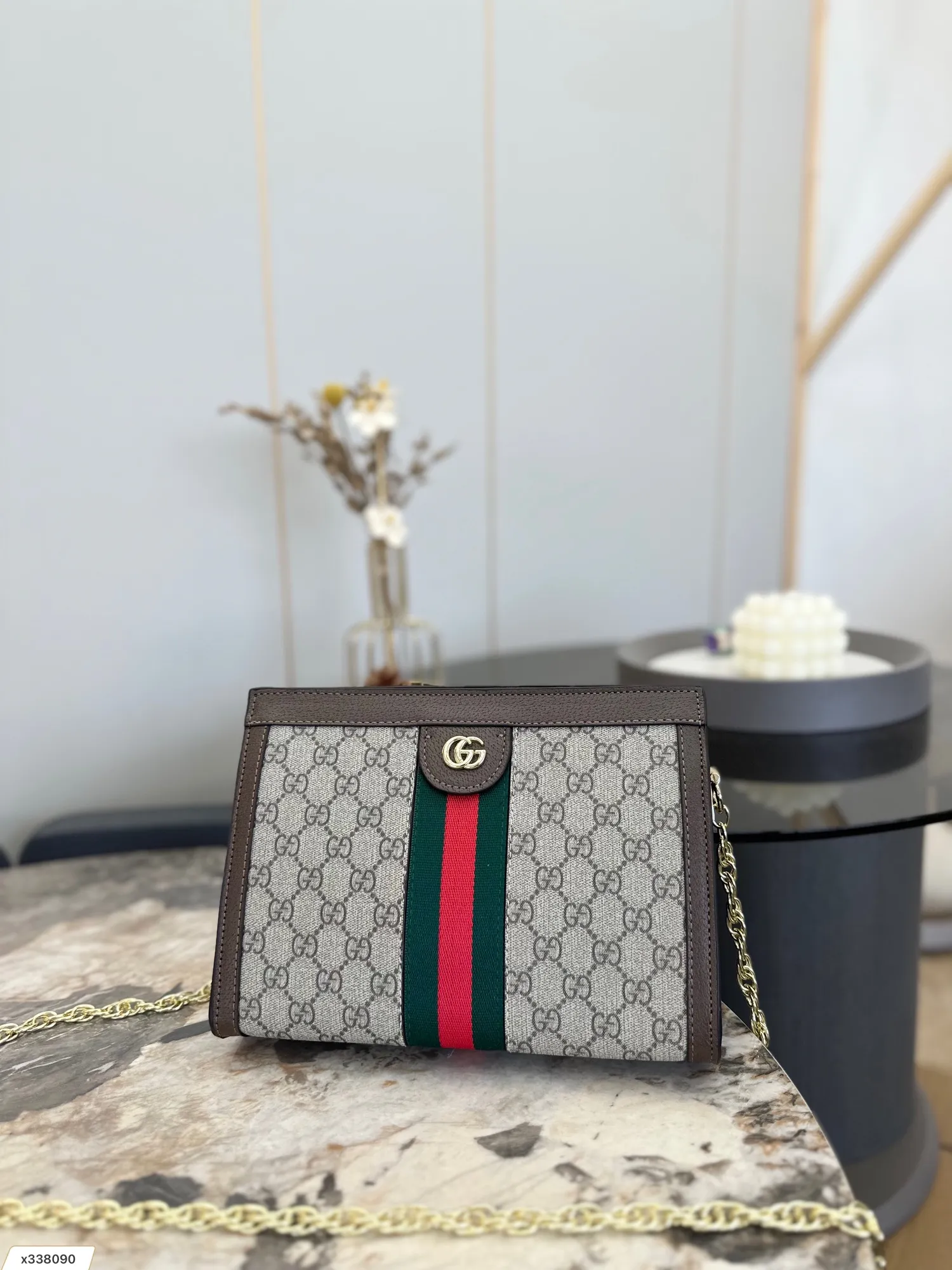 【GUCCI 公式 旗艦店】クッチ   ショルダーバッグ 当日出荷 好評に付き再入荷！25*18*5CM